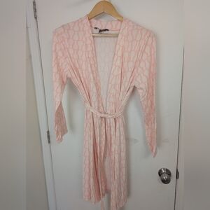 FABULOUS LIKE YOU TROPICAL ROBE SIZE MEDIUM